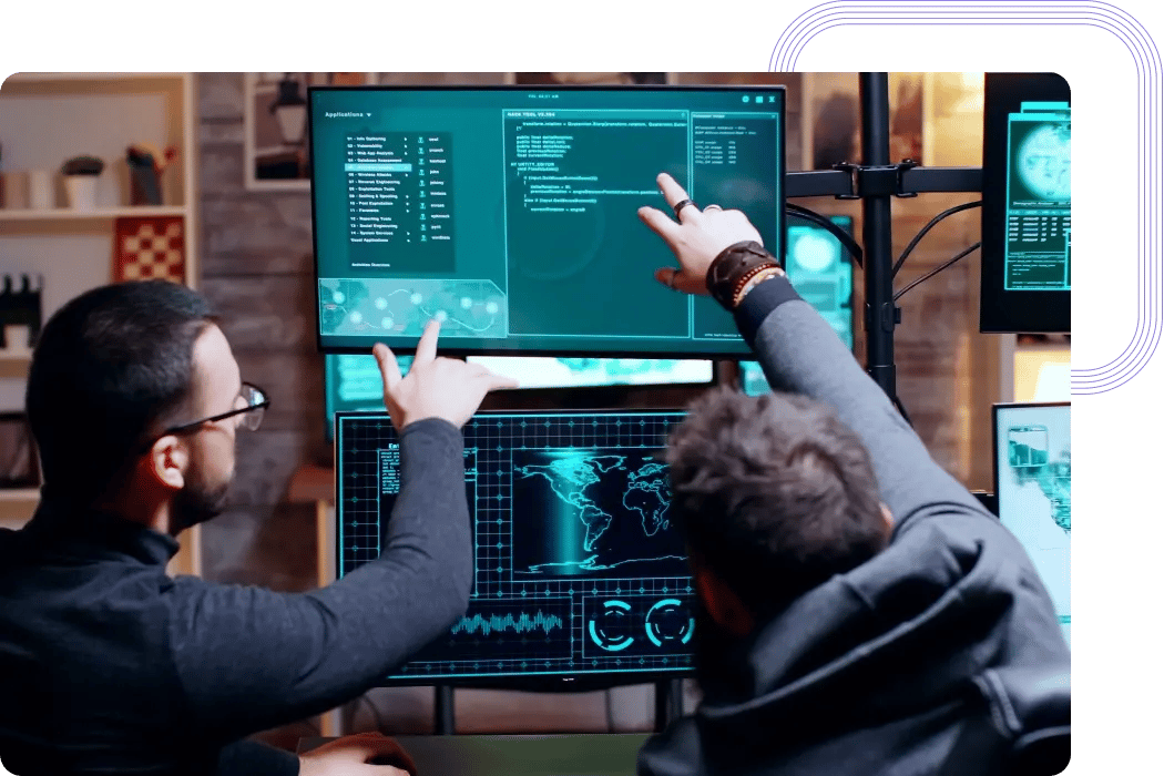 L'équipe informatique analyse les données relatives à l'infrastructure